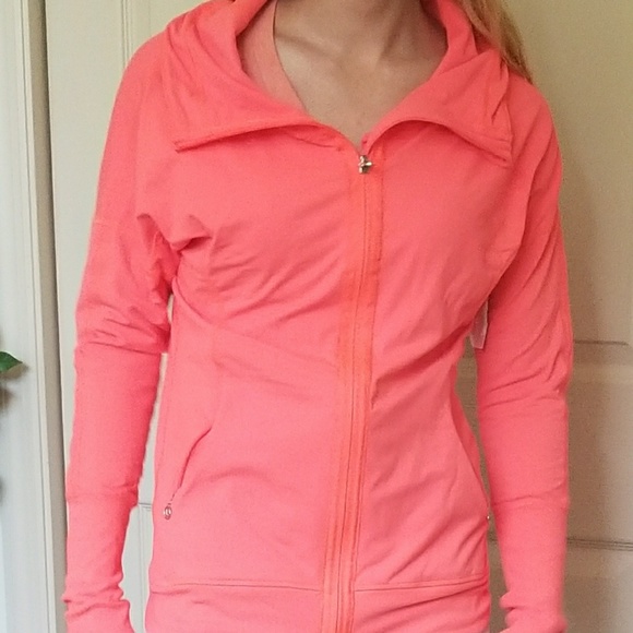 lululemon athletica Jackets & Blazers - Lululemon Zip up Jacket